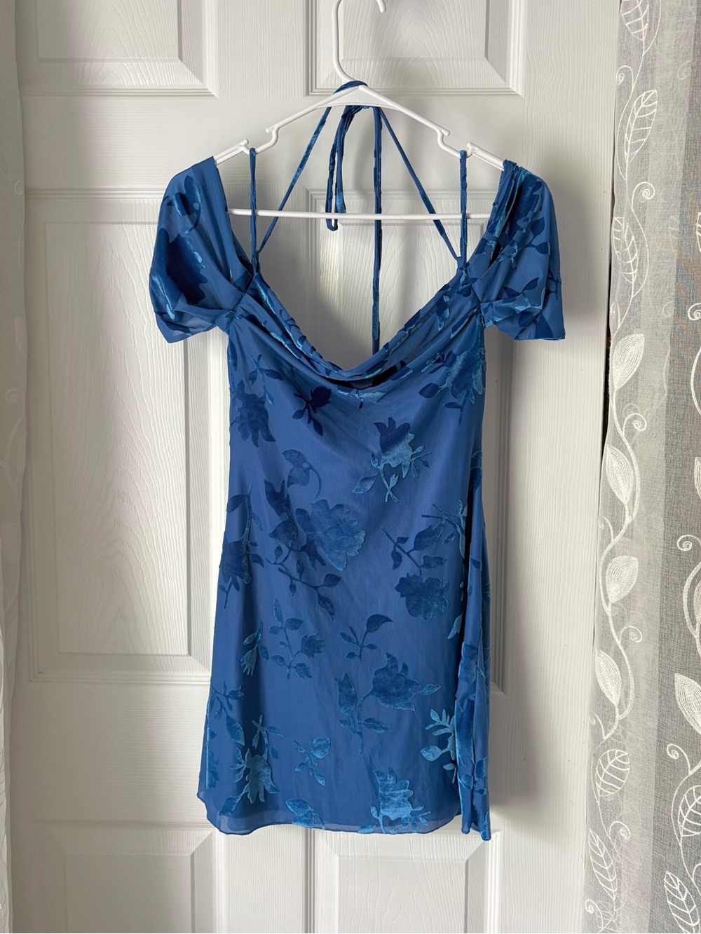 Hello Molly Match Magic Off Shoulder Mini Dress in blue size S velvet print
